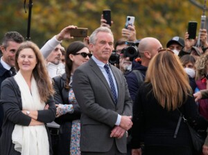 Robert F. Kennedy Jr. Says He’s Suspending His Presidential Bid And Backing Donald Trump