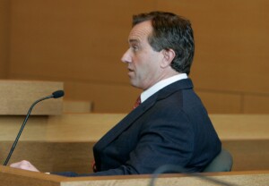 Robert F. Kennedy Jr. Says He’s Suspending His Presidential Bid And Backing Donald Trump