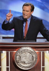 Robert F. Kennedy Jr. Says He’s Suspending His Presidential Bid And Backing Donald Trump