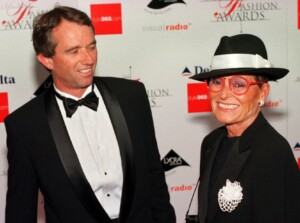 Robert F. Kennedy Jr. Says He’s Suspending His Presidential Bid And Backing Donald Trump