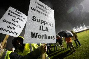 Dockworkers’ Union Suspends Strike Until Jan. 15 To Allow Time To Negotiate