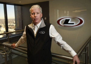 Fbi Director Wray Says He Intends To Resign At End Of Biden’s Term In January