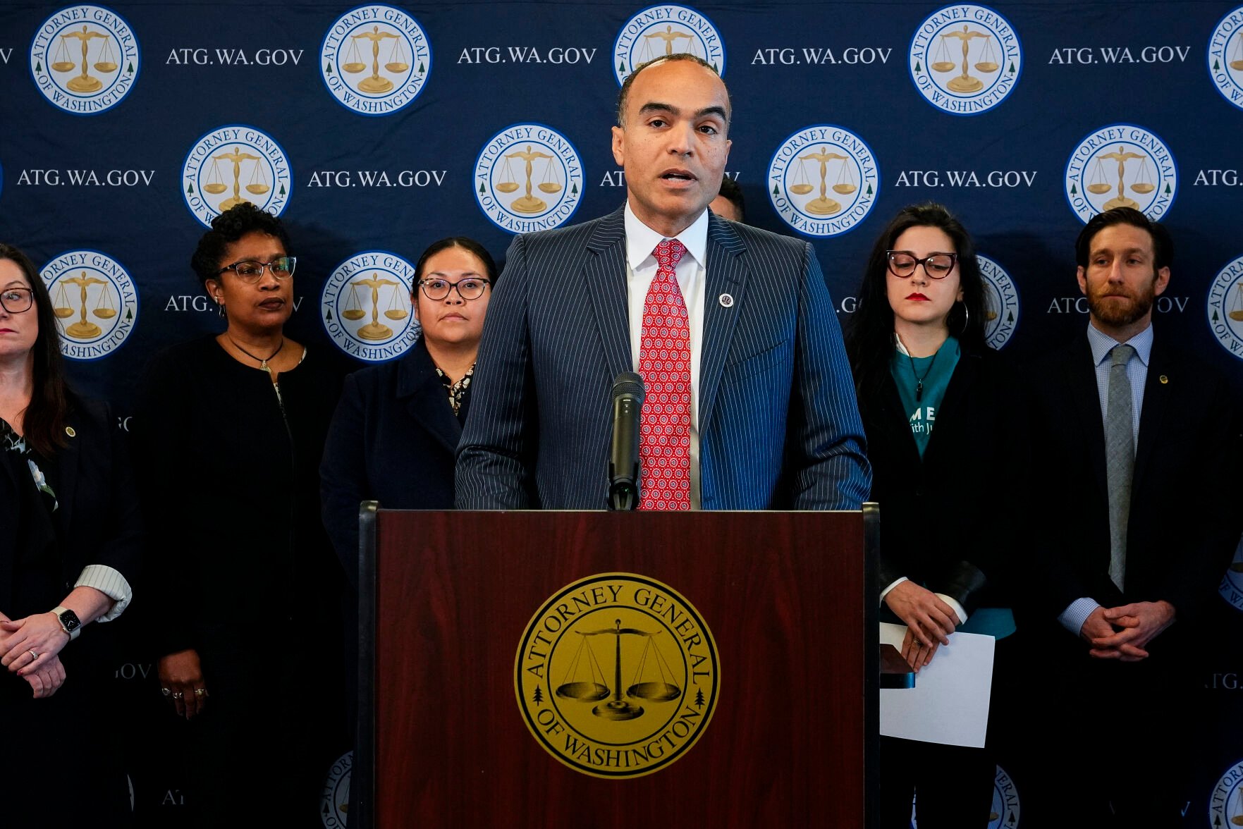 <p>Washington Attorney General Nick Brown speaks during a news conference announcing that Washington will join a federal lawsuit to challenge President Donald Trump's executive order to end birthright citizenship Tuesday, Jan. 21, 2025, in Seattle. (AP Photo/Lindsey Wasson)</p>