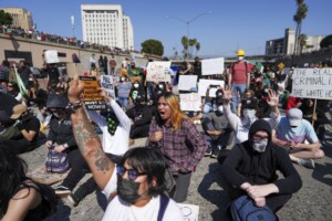 Appeals Court Temporarily Blocks Judge’s Ruling To Return Control Of National Guard To California