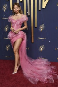 ‘the Pitt’ Wins Drama Emmy Award As The ‘the Studio’ Breaks Emmys Comedy Record