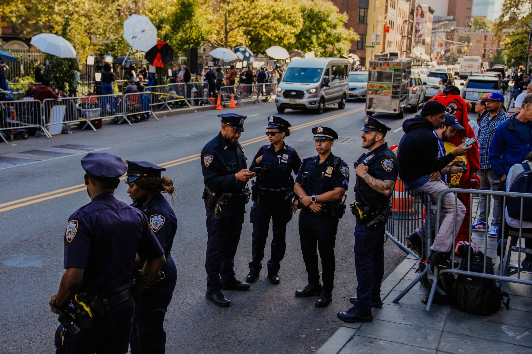 <p>NYPD officers stand guard in front of the Manhattan federal court for the sentencing of Sean "Diddy" Combs in New York, Friday, Oct. 3, 2025. (AP Photo/Eduardo Munoz Alvarez)</p>