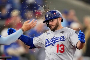 Dodgers Rally Against Blue Jays In Game 7 To Repeat As World Series Champions