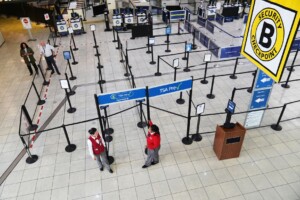 Trump Says He’ll Sign Order To Pay Tsa Agents As Congress Struggles To Reach Funding Deal