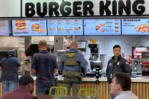 Trump Says He’ll Sign Order To Pay Tsa Agents As Congress Struggles To Reach Funding Deal