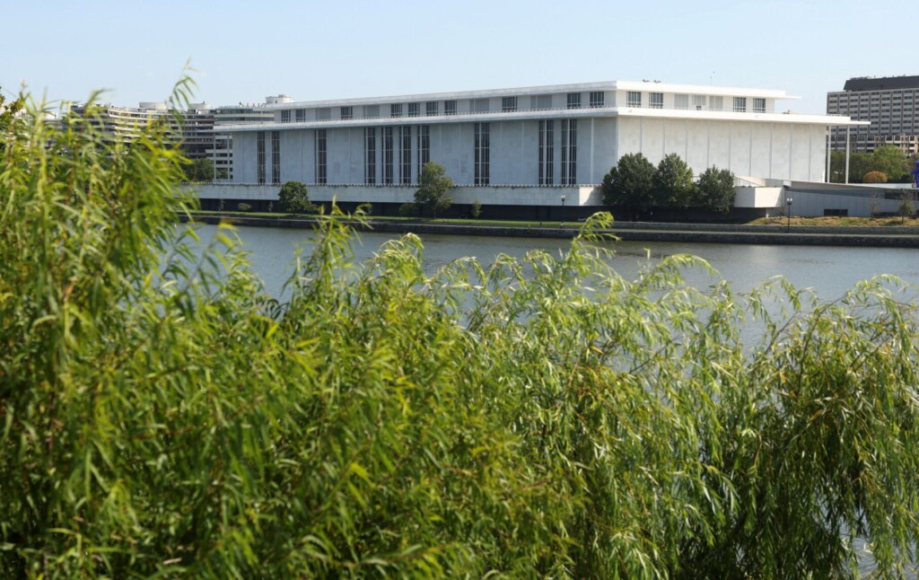 Kennedy Center Board Votes To Close For Renovations