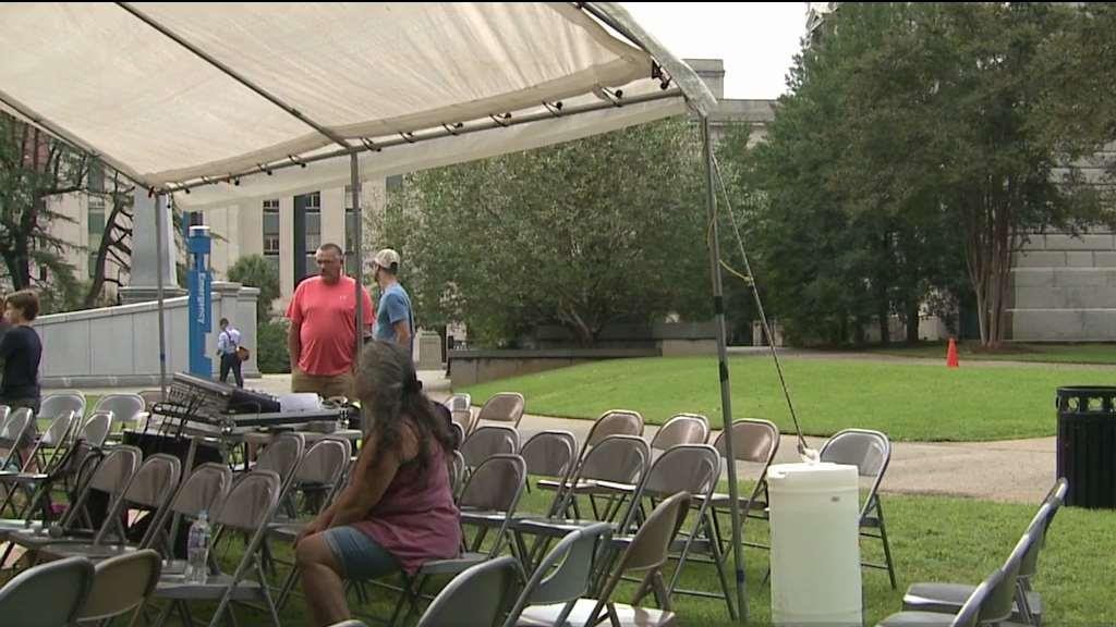 Group Holds 50 Hour Worship Service At State House