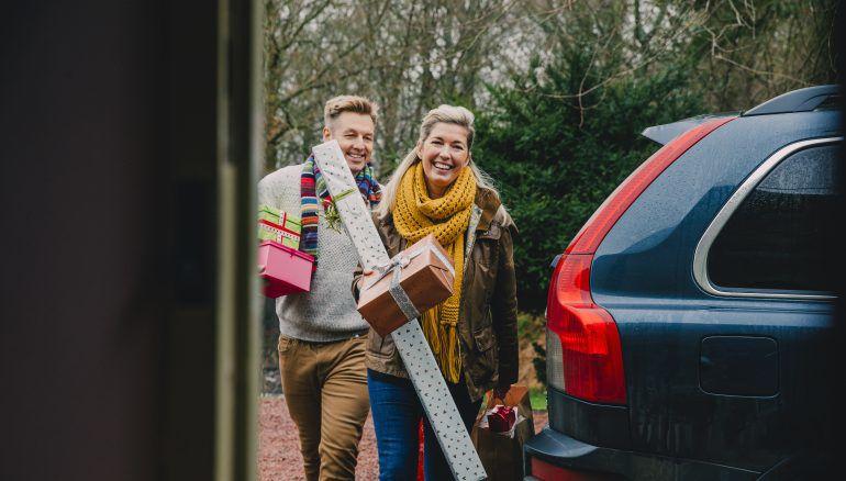 Identity Theft: Don’t Get Hustled In The Holiday Bustle