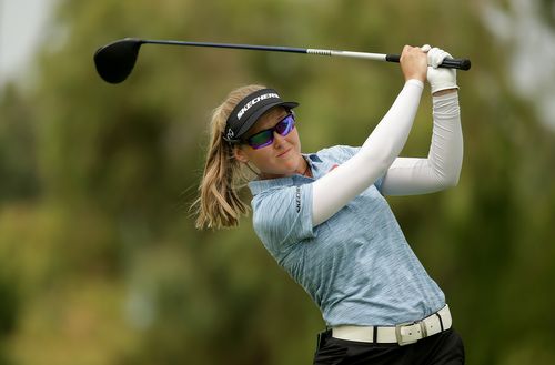 Canada’s Henderson Joins Korda In Lead On ‘stinking Hot’ Day In California