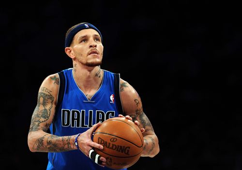 Dallas Mavericks Owner Mark Cuban Reaches Out To Help Former Nba Player Delonte West, According To Reports