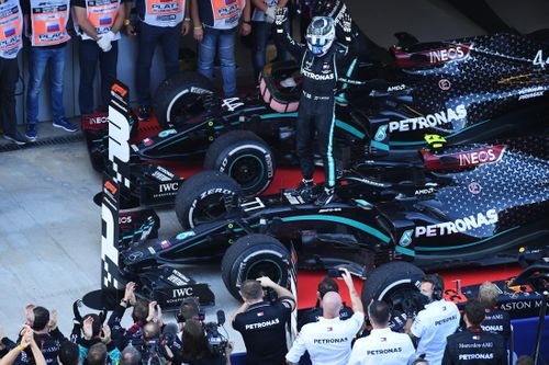 Valtteri Bottas Wins Russian Gp After Lewis Hamilton Is Handed 10 Second Penalty