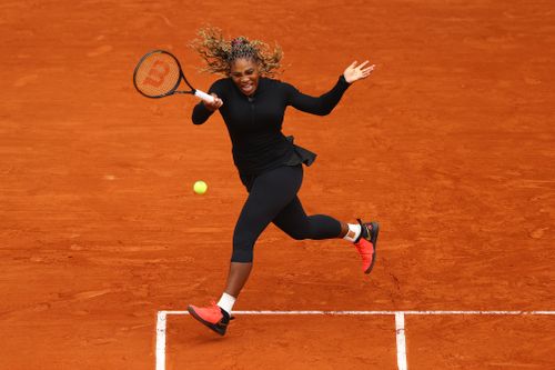 Serena Williams Begins Search For Record Equaling 24th Grand Slam With Win In French Open First Round