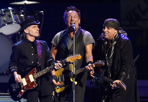 Bruce Springsteen And E Street Band Plan New Album In Oct.