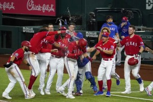 Astros Clinch Final Al Playoff Spot Despite Loss To Rangers