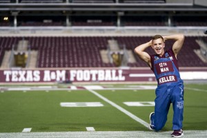Covid 19 Forces Texas A&m To Keep Fans Out Of Midnight Yell