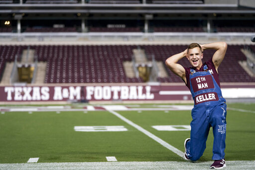Covid 19 Forces Texas A&m To Keep Fans Out Of Midnight Yell
