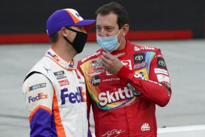Nascar Champion Returns Home Mired In 29 Race Losing Streak