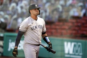 Yanks To Start C Higashioka, Sit Sánchez In Wild Card Opener