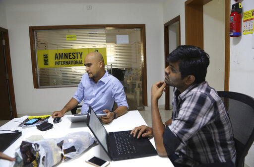 Amnesty Int’l Halts India Operations, Citing Gov’t Reprisals