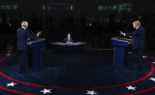 Foreign Observers Note ‘chaos,’ ‘rancor’ In Us Debate