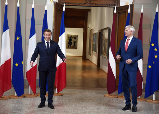 Macron: Europe Should Talk With Russia To Enhance Security