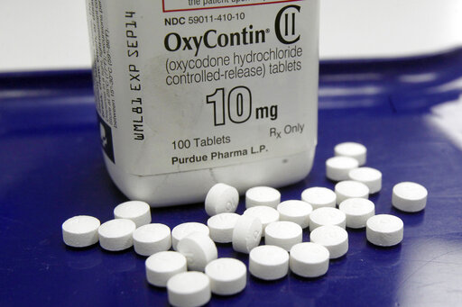 Experts: Revamped Oxycontin Hasn’t Curbed Abuse, Overdoses