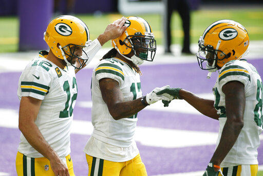 Rodgers At Ease As Packers Roll Past Vikings 43 34
