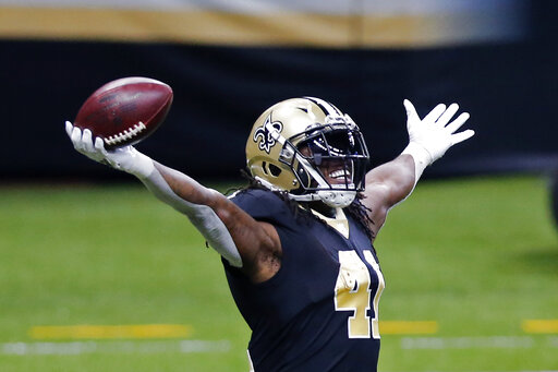 Saints Intercept Brady Twice In 34 23 Win Over Bucs