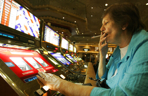 Mgm Resorts Adopts Smoke Free Policy For Vegas Strip Casino