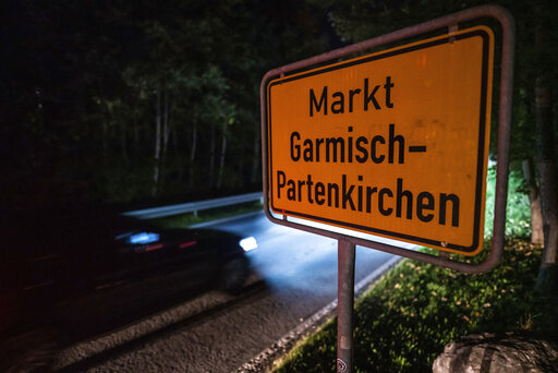 Us General Meets With German Officials Over Resort Outbreak