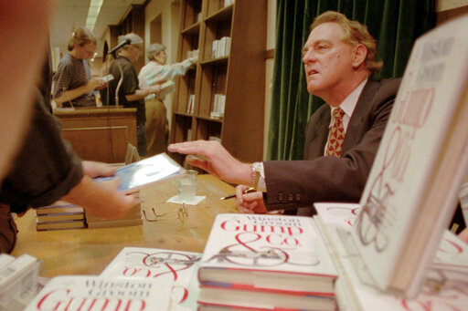 ‘forrest Gump’ Author Winston Groom Dead At 77