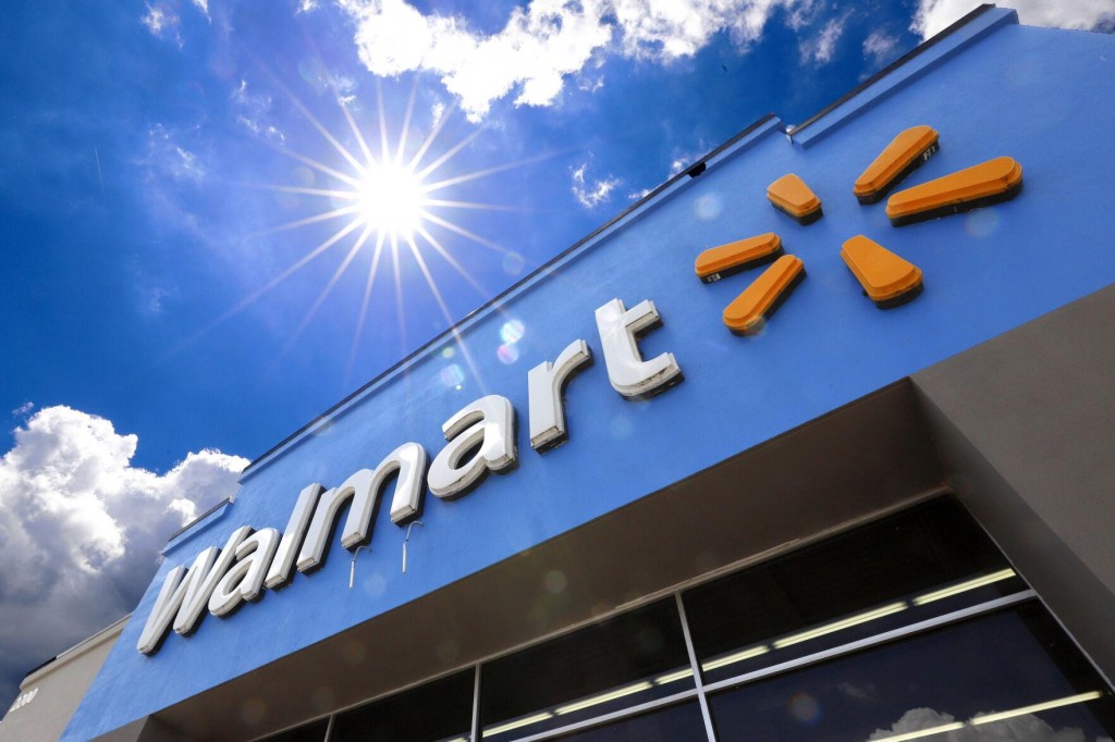 Walmart To Spread Out Deals To Avoid Black Friday Crowds
