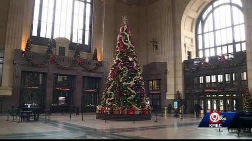 Christmas Will Be Big This Year At Union Station In Kc
