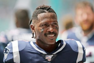 Antonio Brown Has Reached An Agreement With Tampa Bay Buccaneers, Espn Report Says