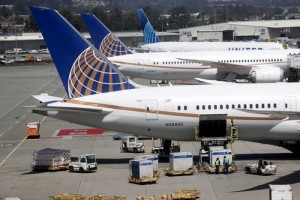 United Airlines To Offer Free Covid Testing For Passengers On Select Routes