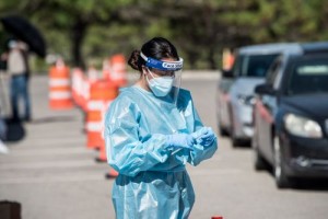 The Somber Signs Of The Pandemic Are Returning: New Restrictions, Packed Icus And Refrigerated Units For Bodies