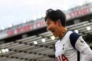 Tottenham Hotspur Puts Six Past Manchester United At Old Trafford