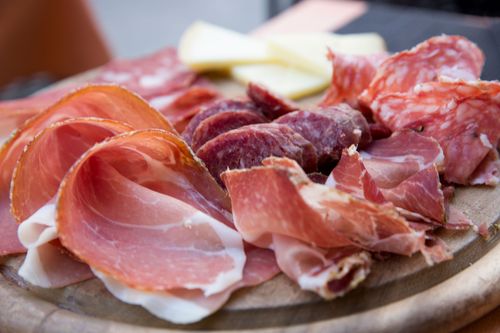 Cdc Warns Of Multi State Listeria Outbreak Linked To Deli Meats