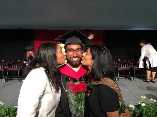 Search Resumes For Missing University Professor Missing For Nearly Two Weeks After Hiking In Mount Rainier National Park