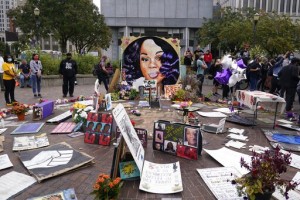 Breonna Taylor Grand Jury Recording Slated To Be Released