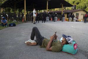 Migrant Caravan Faces Roadblocks In Guatemala