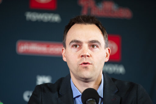Klentak Out As Phils Gm After 3rd Straight September Slump