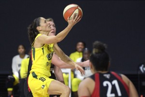 Stewart, Bird Help Storm Rout Aces; Go Up 2 0 In Wnba Finals