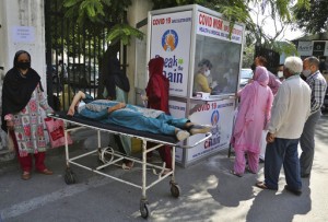 Asia Today: Virus Confirmed In 321 Sri Lanka Garment Workers