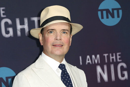 A One Man ‘a Christmas Carol’ Fills Theater Need In Pandemic