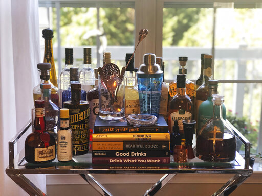 Cocktails Get The Home Treatment In Several New Books